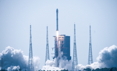 姿态与推进控制